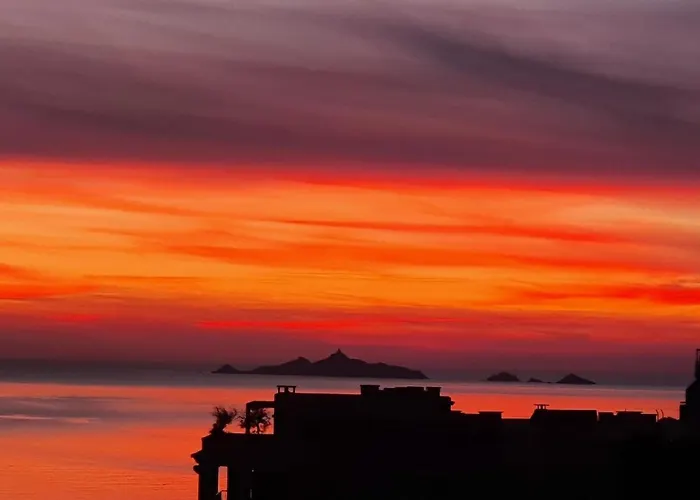 Le Balcon Des Sanguinaires - Cosy Avec Vue Sur Le Golfe D'ajaccio Et Les Iles Sanguinaires *
